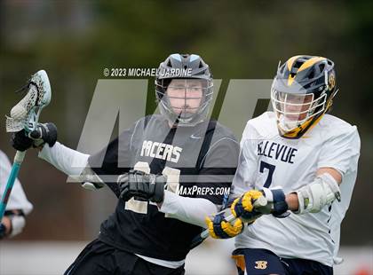 Thumbnail 2 in Bellevue (WA) vs Lakeridge (OR) photogallery.
