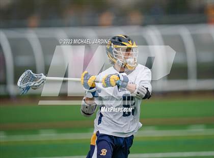 Thumbnail 2 in Bellevue (WA) vs Lakeridge (OR) photogallery.
