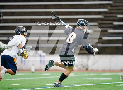 Thumbnail 1 in Bellevue (WA) vs Lakeridge (OR) photogallery.