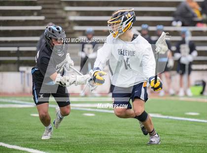 Thumbnail 1 in Bellevue (WA) vs Lakeridge (OR) photogallery.