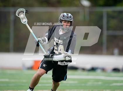 Thumbnail 3 in Bellevue (WA) vs Lakeridge (OR) photogallery.