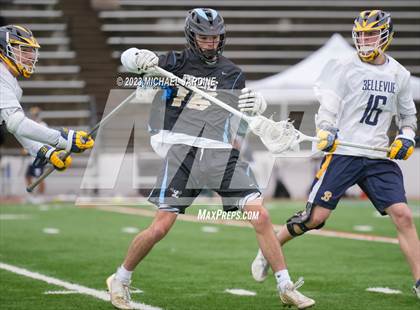 Thumbnail 2 in Bellevue (WA) vs Lakeridge (OR) photogallery.