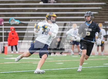 Thumbnail 2 in Bellevue (WA) vs Lakeridge (OR) photogallery.