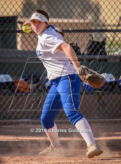 Thumbnail 3 in Marina vs Agoura photogallery.