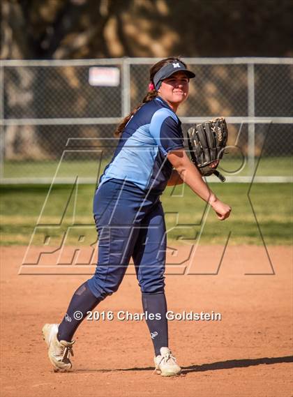 Thumbnail 3 in Marina vs Agoura photogallery.