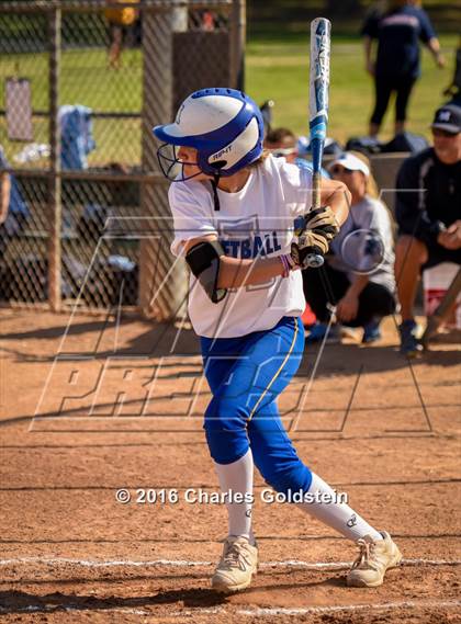 Thumbnail 3 in Marina vs Agoura photogallery.
