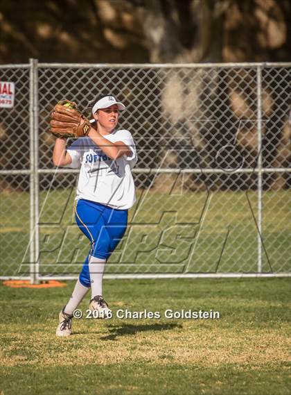 Thumbnail 3 in Marina vs Agoura photogallery.