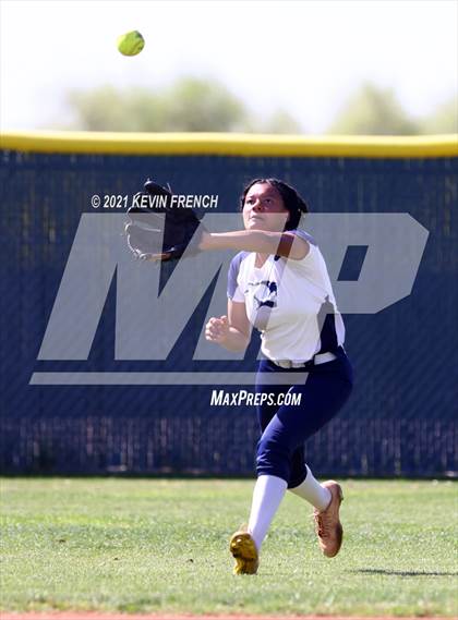 Thumbnail 3 in Sunrise Mountain @ Kellis photogallery.