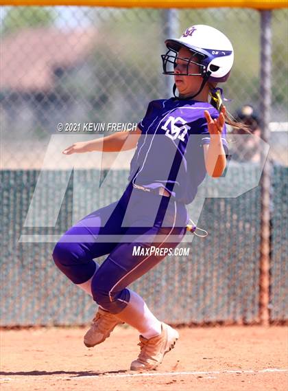 Thumbnail 3 in Sunrise Mountain @ Kellis photogallery.