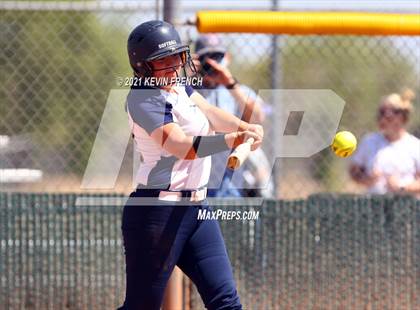 Thumbnail 1 in Sunrise Mountain @ Kellis photogallery.