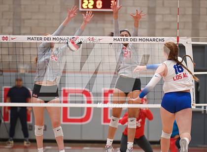 Thumbnail 3 in Los Alamitos @ Mater Dei (CIF-SS D1 Playoffs) photogallery.