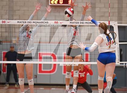 Thumbnail 2 in Los Alamitos @ Mater Dei (CIF-SS D1 Playoffs) photogallery.