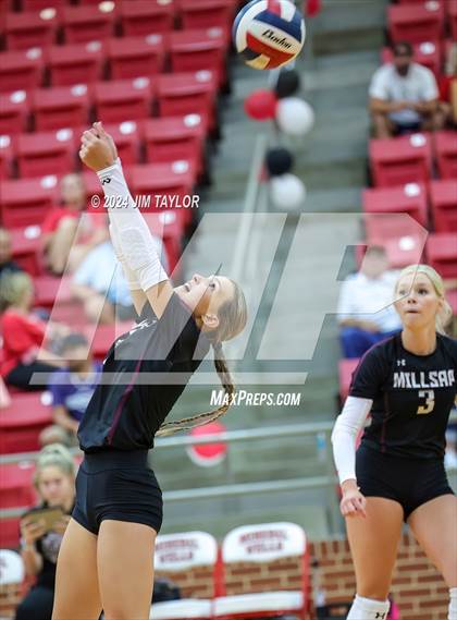 Thumbnail 2 in Iowa Park vs Millsap (Mineral Wells) photogallery.