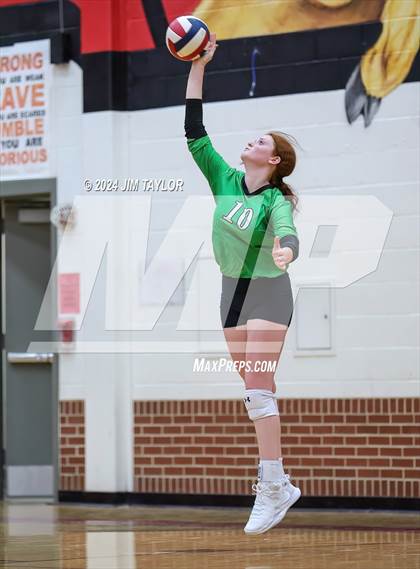 Thumbnail 3 in Iowa Park vs Millsap (Mineral Wells) photogallery.