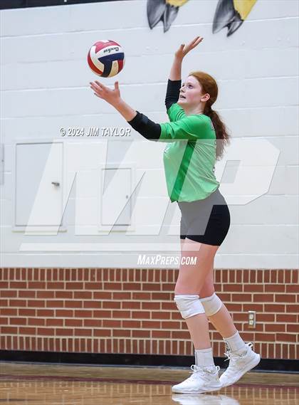 Thumbnail 3 in Iowa Park vs Millsap (Mineral Wells) photogallery.