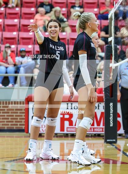 Thumbnail 3 in Iowa Park vs Millsap (Mineral Wells) photogallery.