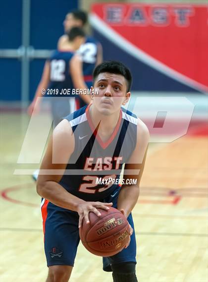 Thumbnail 1 in South @ East Bakersfield (Ralph Krave Memorial Tournament) photogallery.