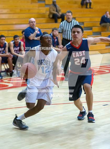 Thumbnail 1 in South @ East Bakersfield (Ralph Krave Memorial Tournament) photogallery.
