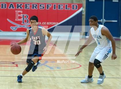Thumbnail 2 in South @ East Bakersfield (Ralph Krave Memorial Tournament) photogallery.