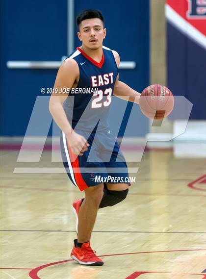 Thumbnail 1 in South @ East Bakersfield (Ralph Krave Memorial Tournament) photogallery.