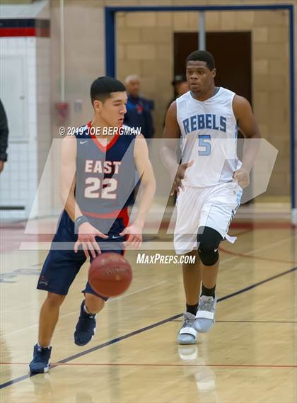 Thumbnail 2 in South @ East Bakersfield (Ralph Krave Memorial Tournament) photogallery.
