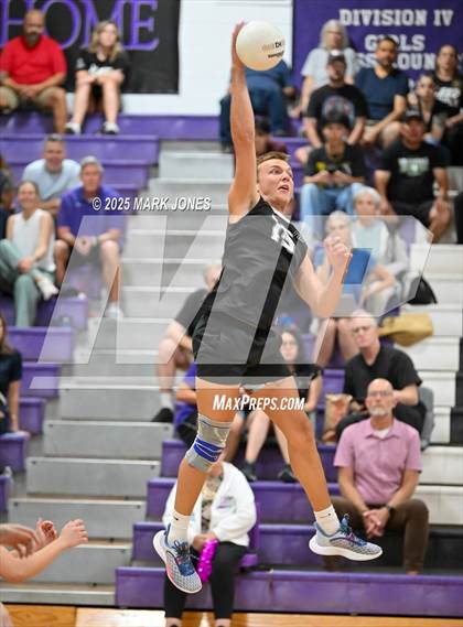 Thumbnail 3 in Northwest Christian vs. Seton Catholic (AIA 3A Semifinal) photogallery.