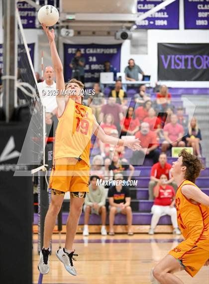 Thumbnail 1 in Northwest Christian vs. Seton Catholic (AIA 3A Semifinal) photogallery.
