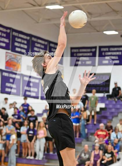 Thumbnail 3 in Northwest Christian vs. Seton Catholic (AIA 3A Semifinal) photogallery.