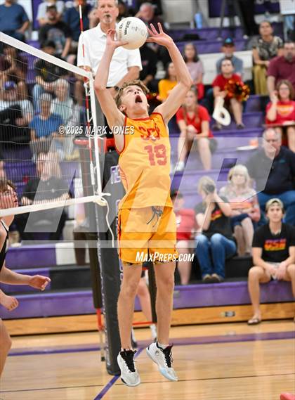 Thumbnail 3 in Northwest Christian vs. Seton Catholic (AIA 3A Semifinal) photogallery.
