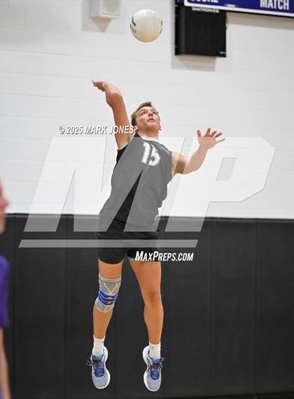 Thumbnail 2 in Northwest Christian vs. Seton Catholic (AIA 3A Semifinal) photogallery.