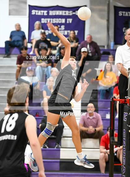 Thumbnail 2 in Northwest Christian vs. Seton Catholic (AIA 3A Semifinal) photogallery.