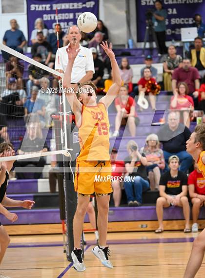 Thumbnail 1 in Northwest Christian vs. Seton Catholic (AIA 3A Semifinal) photogallery.