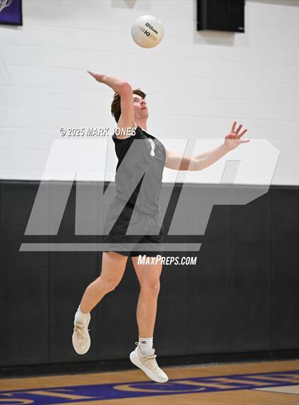 Thumbnail 3 in Northwest Christian vs. Seton Catholic (AIA 3A Semifinal) photogallery.
