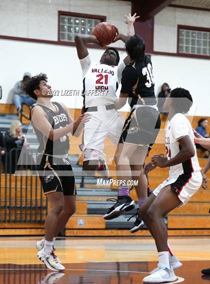 Thumbnail 3 in Enochs vs Vallejo (Stonebarger Tournament) photogallery.