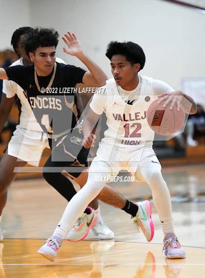 Thumbnail 1 in Enochs vs Vallejo (Stonebarger Tournament) photogallery.