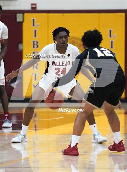 Thumbnail 2 in Enochs vs Vallejo (Stonebarger Tournament) photogallery.