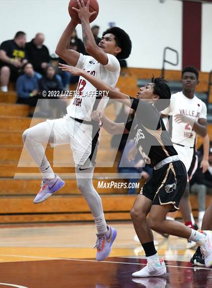 Thumbnail 1 in Enochs vs Vallejo (Stonebarger Tournament) photogallery.