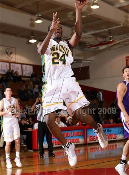 Thumbnail 2 in Cathedral vs. Mira Costa (Sea Hawk Classic) photogallery.