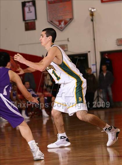 Thumbnail 2 in Cathedral vs. Mira Costa (Sea Hawk Classic) photogallery.