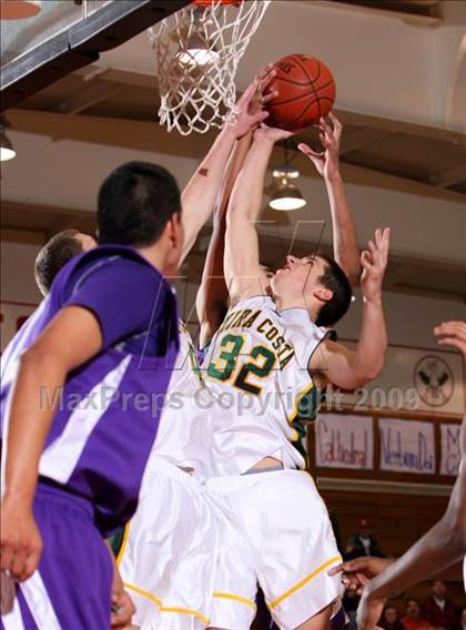 Thumbnail 2 in Cathedral vs. Mira Costa (Sea Hawk Classic) photogallery.