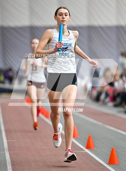Thumbnail 3 in Red Devil Classic (4 x 800 Meter Relay) photogallery.
