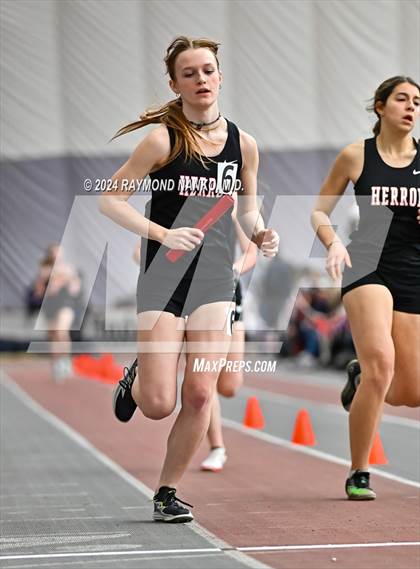 Thumbnail 1 in Red Devil Classic (4 x 800 Meter Relay) photogallery.