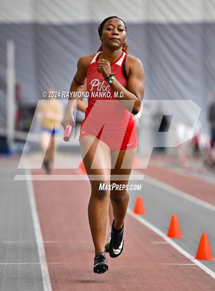 Thumbnail 2 in Red Devil Classic (4 x 800 Meter Relay) photogallery.