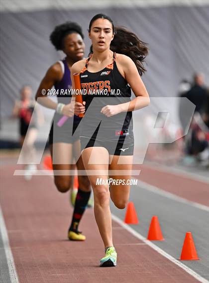Thumbnail 2 in Red Devil Classic (4 x 800 Meter Relay) photogallery.