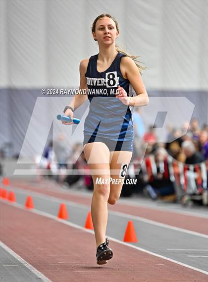 Thumbnail 3 in Red Devil Classic (4 x 800 Meter Relay) photogallery.