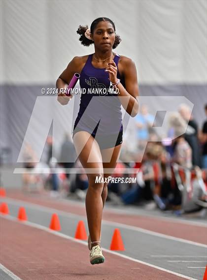 Thumbnail 2 in Red Devil Classic (4 x 800 Meter Relay) photogallery.