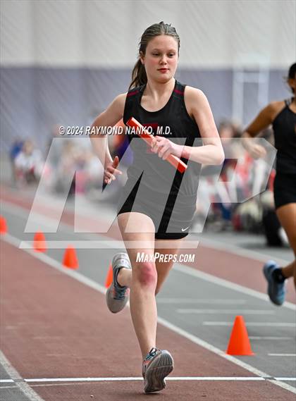 Thumbnail 2 in Red Devil Classic (4 x 800 Meter Relay) photogallery.