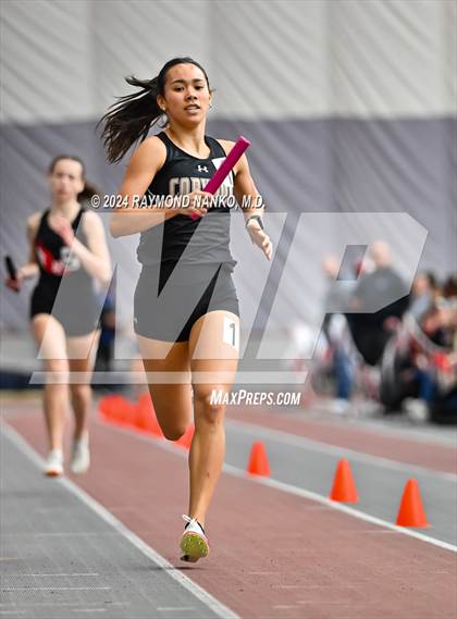 Thumbnail 2 in Red Devil Classic (4 x 800 Meter Relay) photogallery.