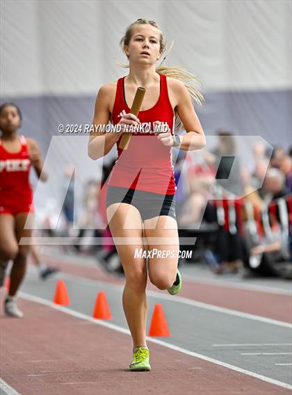 Thumbnail 1 in Red Devil Classic (4 x 800 Meter Relay) photogallery.