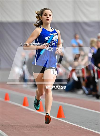 Thumbnail 1 in Red Devil Classic (4 x 800 Meter Relay) photogallery.